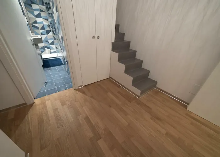 San Lorenzo 42 * Rome